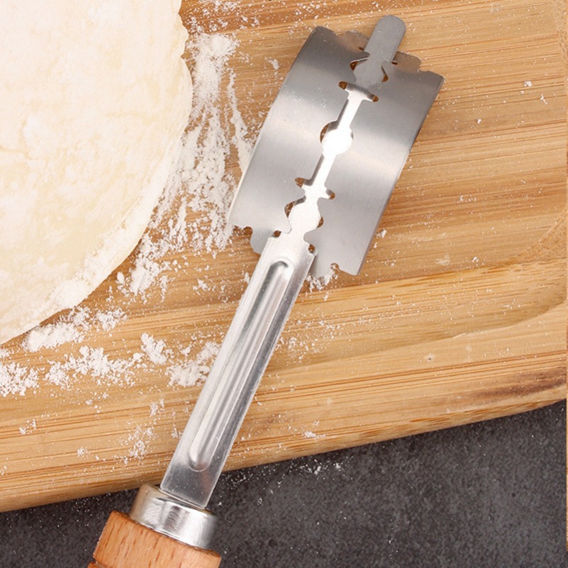 عجينة الخبز المعجنات القاطع مع - مراجعة Dough Scraper Curved وسعره