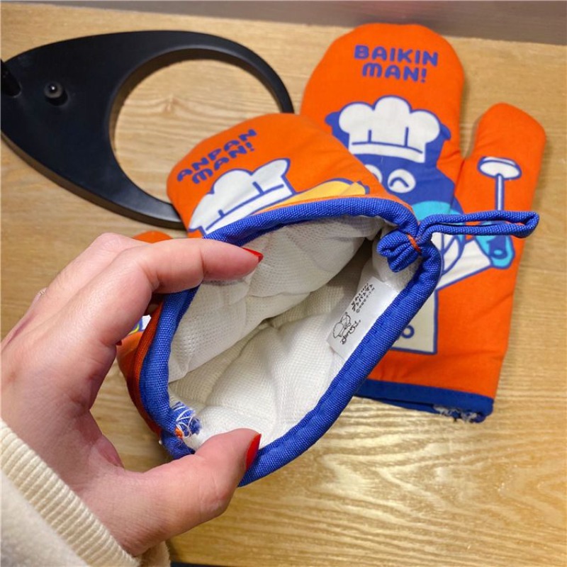 قفازات أنبانمان العازلة للحرار - مراجعة Kitchen Baking Gloves وسعره